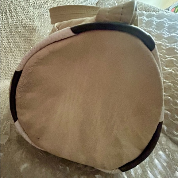 ILZE Heider Hand Crafted Artisan Leather Shoulder Barrel Bag Boho Design - Picture 10 of 16